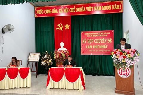 Kỳ họp chuyên đề lần thứ nhất HĐND xã Đăk Tơ Lung, khóa IV, nhiệm kỳ 2021 - 2026