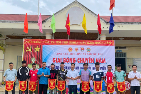 Lễ Khai mạc giải Bóng chuyền Nam năm 2025 xã Đăk Tơ Lung