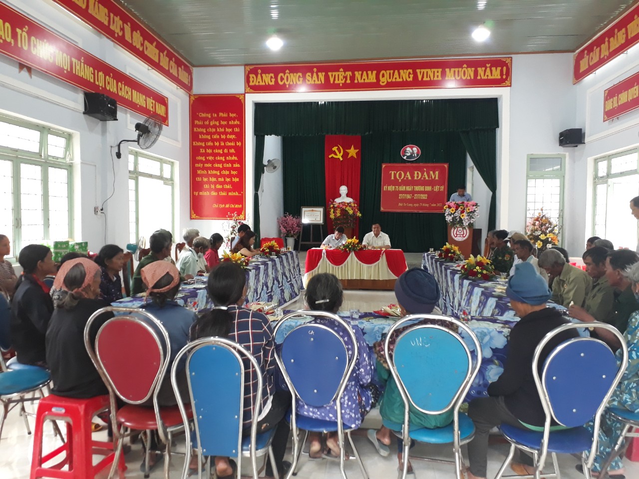 Xã Đăk Tơ Lung tổ chức tọa đàm kỷ niệm 75 năm ngày Thương binh - Liệt sỹ (27/7/1947 -27/7/2022)